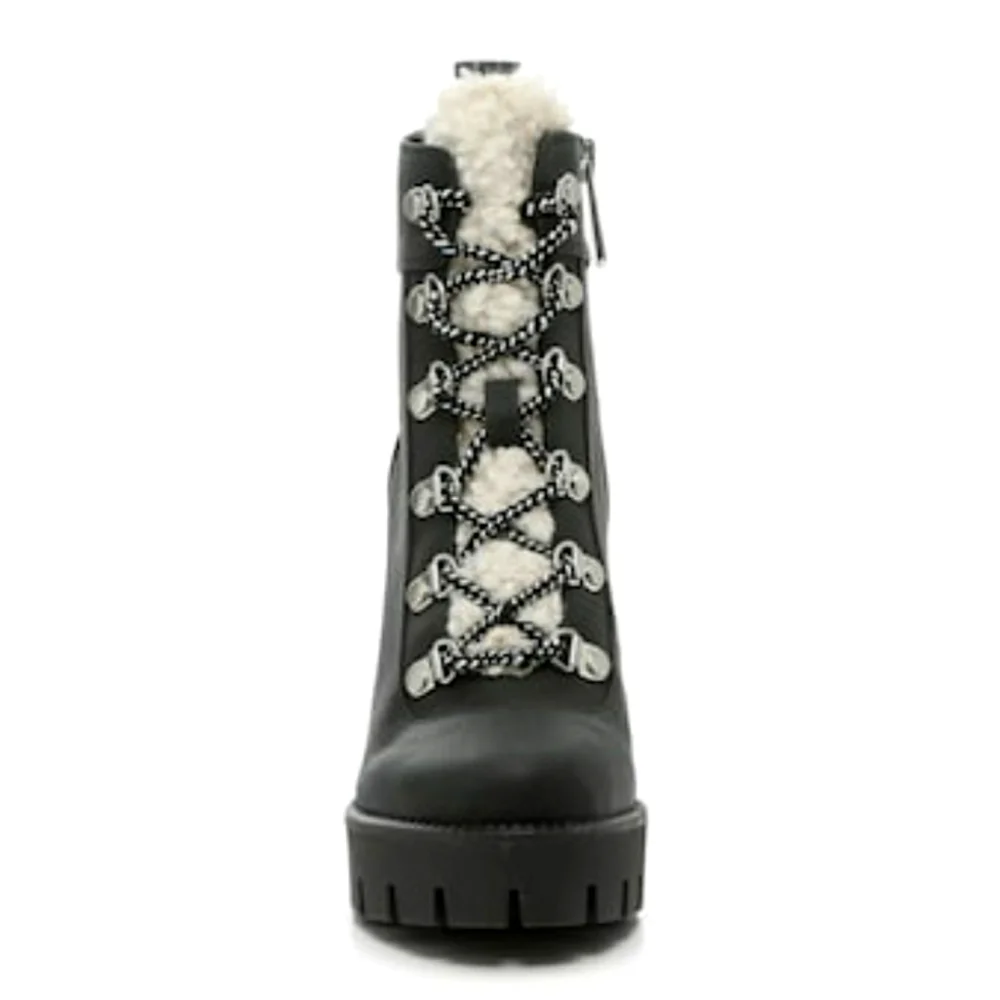 NIB Charles By Charles Weary Platform Boot Black With Faux Fur